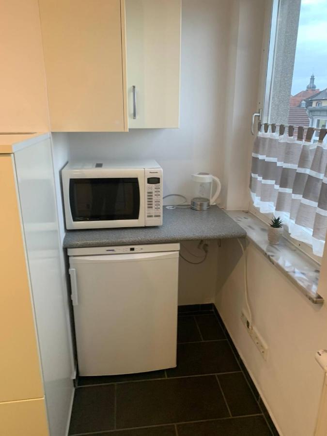 Mainpark Apartment 4 Schlafzimmer Bis Zu 10 Personen Direkt Ueber Aschaffapartment Bei Aschaffenburg Mainaschaff Zewnętrze zdjęcie