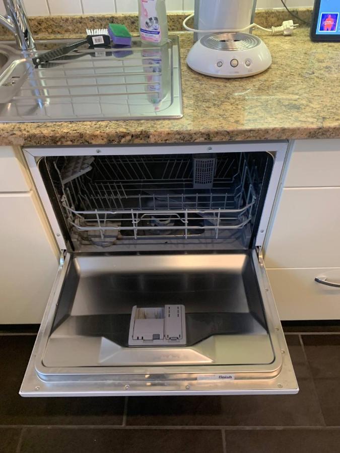 Mainpark Apartment 4 Schlafzimmer Bis Zu 10 Personen Direkt Ueber Aschaffapartment Bei Aschaffenburg Mainaschaff Zewnętrze zdjęcie