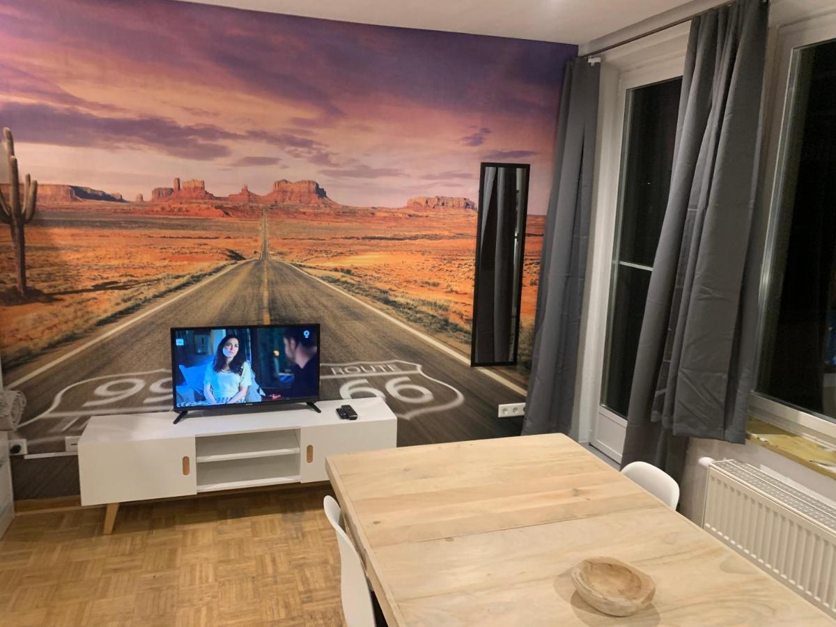 Mainpark Apartment 4 Schlafzimmer Bis Zu 10 Personen Direkt Ueber Aschaffapartment Bei Aschaffenburg Mainaschaff Zewnętrze zdjęcie