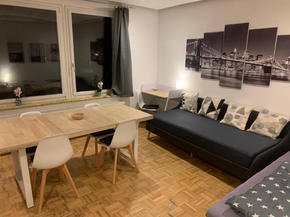 Mainpark Apartment 4 Schlafzimmer Bis Zu 10 Personen Direkt Ueber Aschaffapartment Bei Aschaffenburg Mainaschaff Zewnętrze zdjęcie