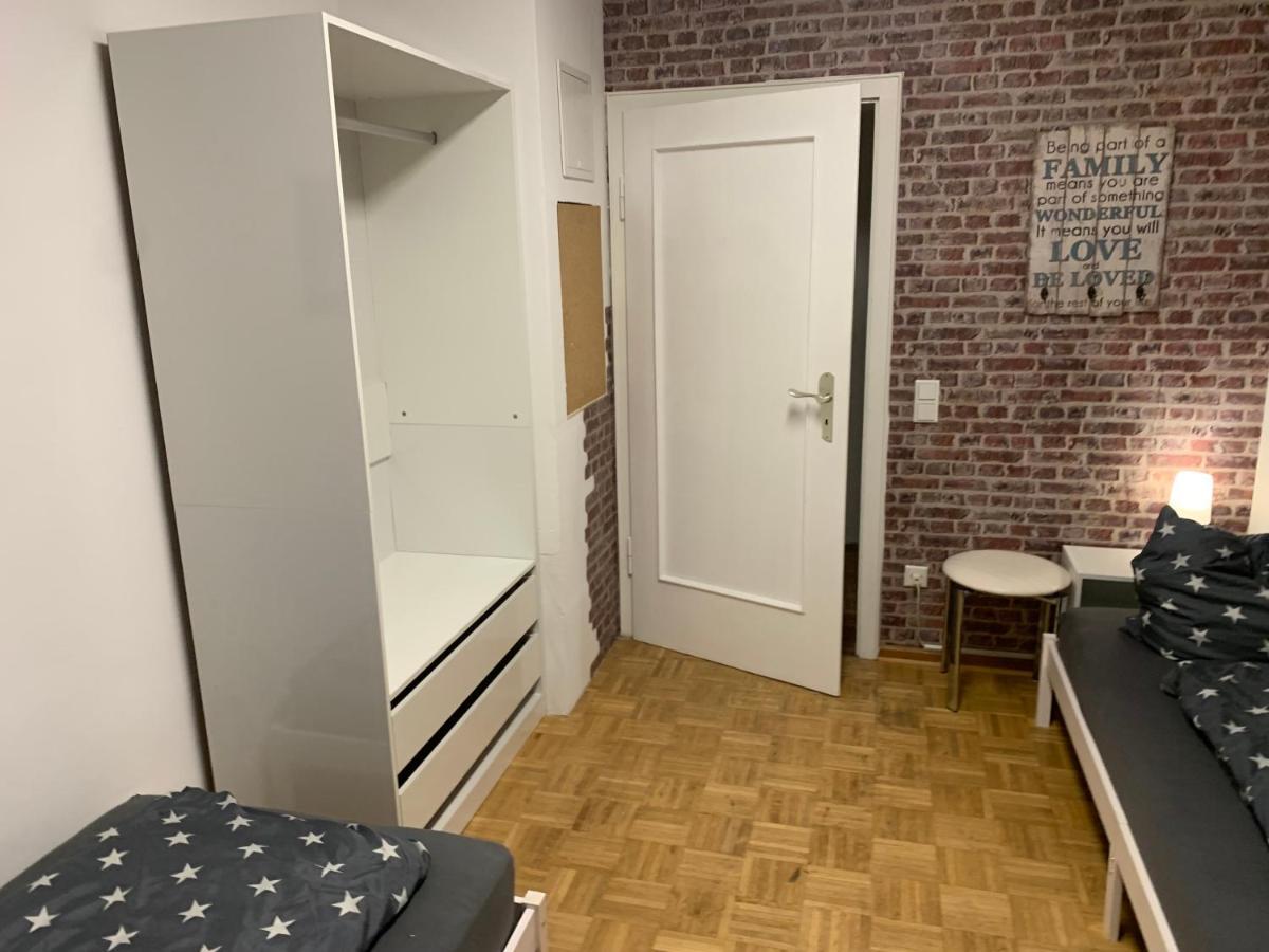 Mainpark Apartment 4 Schlafzimmer Bis Zu 10 Personen Direkt Ueber Aschaffapartment Bei Aschaffenburg Mainaschaff Zewnętrze zdjęcie
